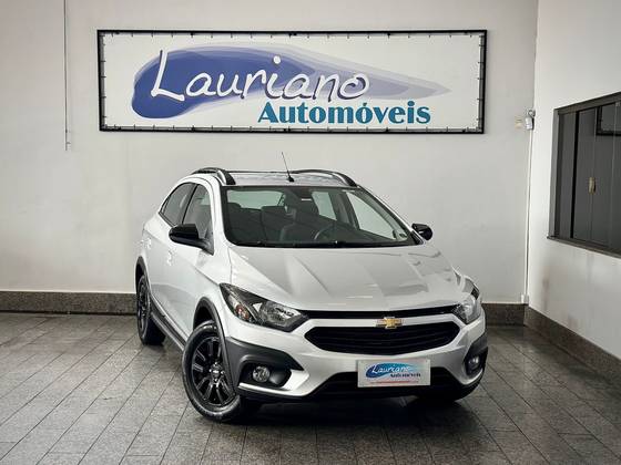 CHEVROLET ONIX 1.4 MPFI ACTIV 8V FLEX 4P MANUAL